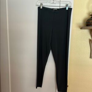 Sympli leggings size 6, forest green